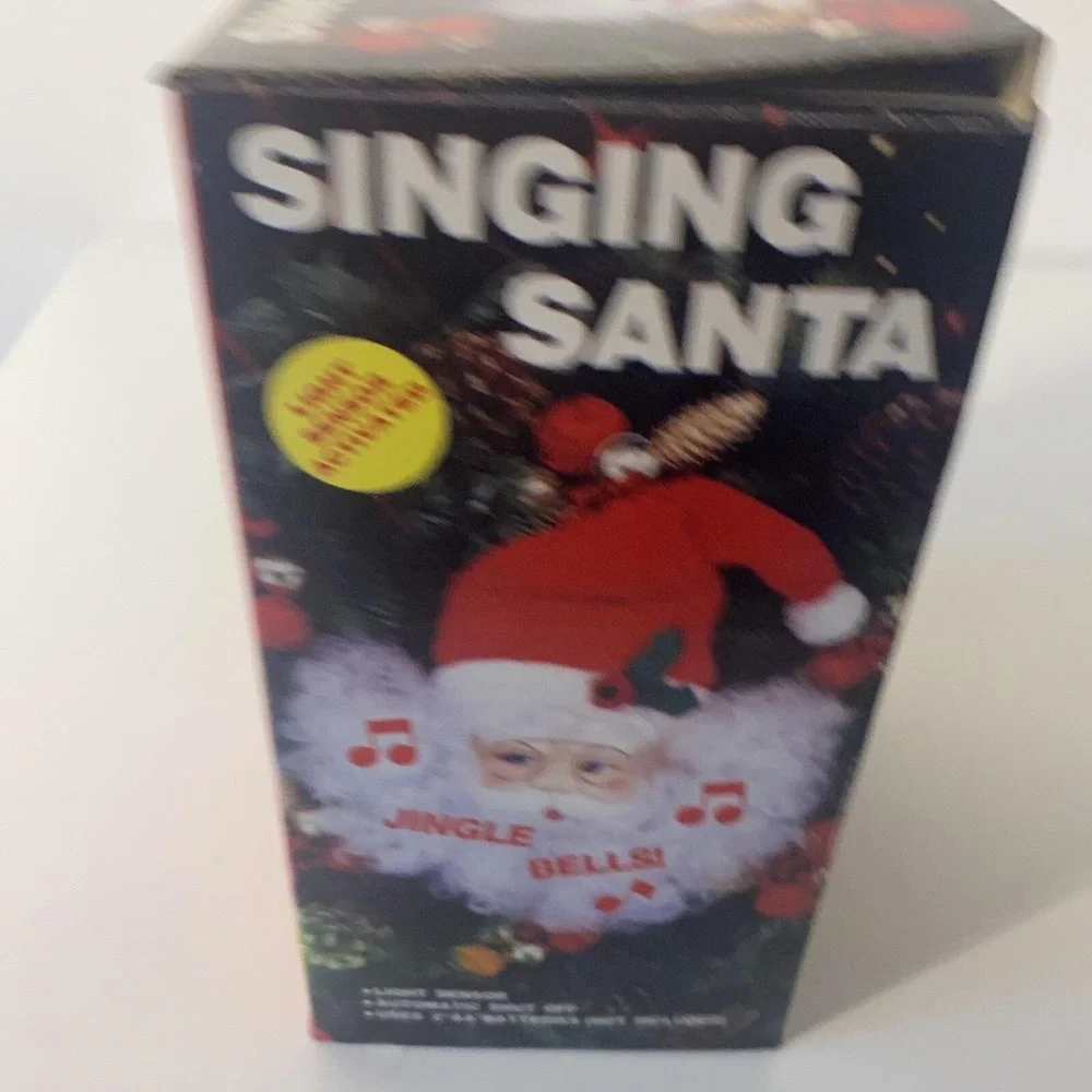 Vintage Christmas Singing Santa Head Light Sensor Jingle Bells Holiday Greetings